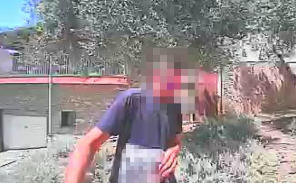 Un curier Amazon, acuzat că s-a masturbat în dormitorul unei cliente: „Am rămas șocată. M-am simțit foarte vulnerabilă”
