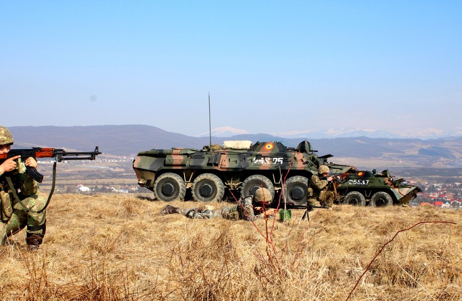 Doi militari au fost răniți în timpul unui exercițiu desfășurat la poligonul Dorolea din Bistrița-Năsăud
