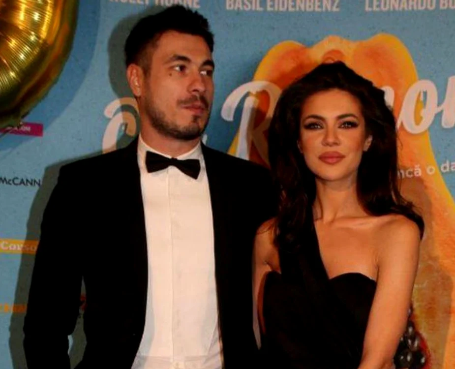 
    Cristina şi Alex s-au despărţit, după doar o lună de relaţie Foto: Arhivă personală  
