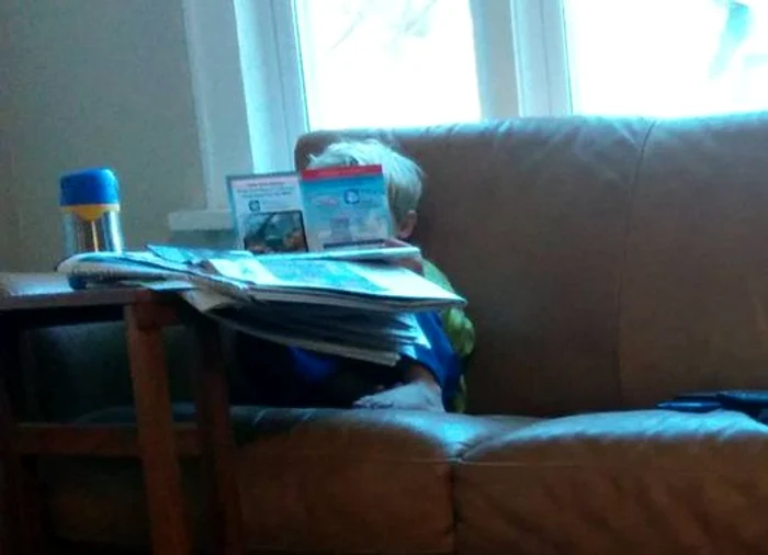 
    Copilul trimitea scrisori cățelului lui decedat, pe care mama lui le redactafoto: arhiva personală  