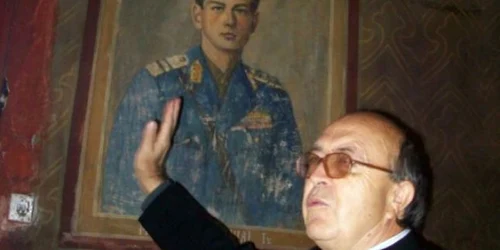Portretul Regelui Mihai a fost descoperit într-o biserică din Dolj 
