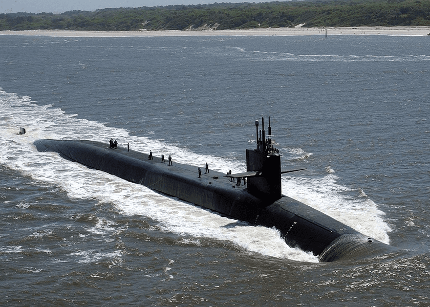 U.S. Navy trimite în Orientul Mijlociu submarinul USS Florida