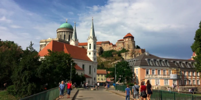 Catedrala Esztergom - cetatea de scaun a Ungariei de la graniţa cu Slovacia Foto Sînziana Ionescu