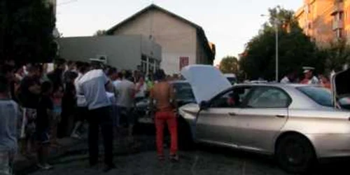 Şoferul vinovat d eproducerea accidentului a ajuns la spital