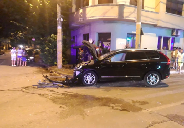 Accidente rutiere pe aceeaşi stradă Mihai Viteazu aproape simultan Sursa IPJ Constanţa