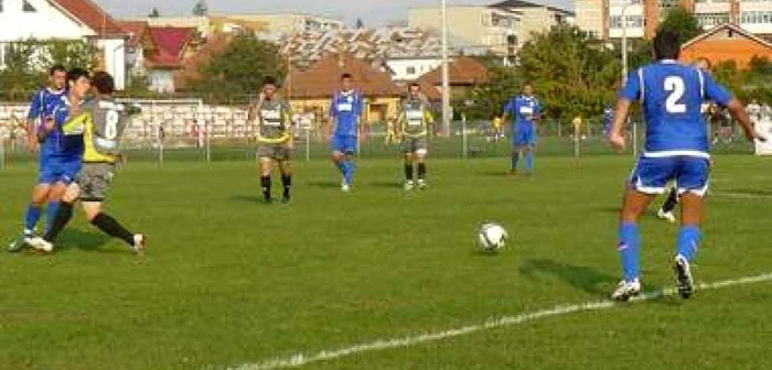 Târgu-Jiu: Pandurii au trecut cu 4-1 de Jiul Rovinari