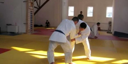 Antrenamentele se fac în Polivalenta Severin