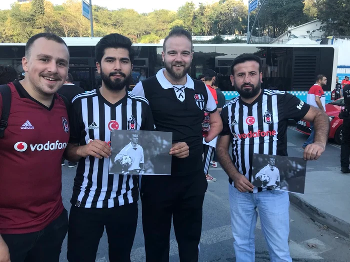 Fanii lui Beşiktaş au avut la ei poze cu Pancu