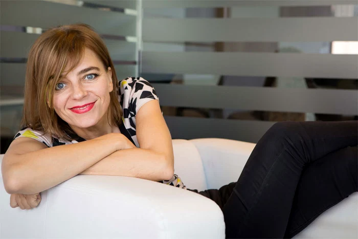 gianina corondan jpeg