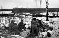 Tun antitanc de 45 mm 53-K, folosit de artileria sovietică (© Wikimedia Commons)