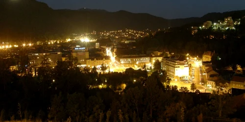 Braşovul noaptea