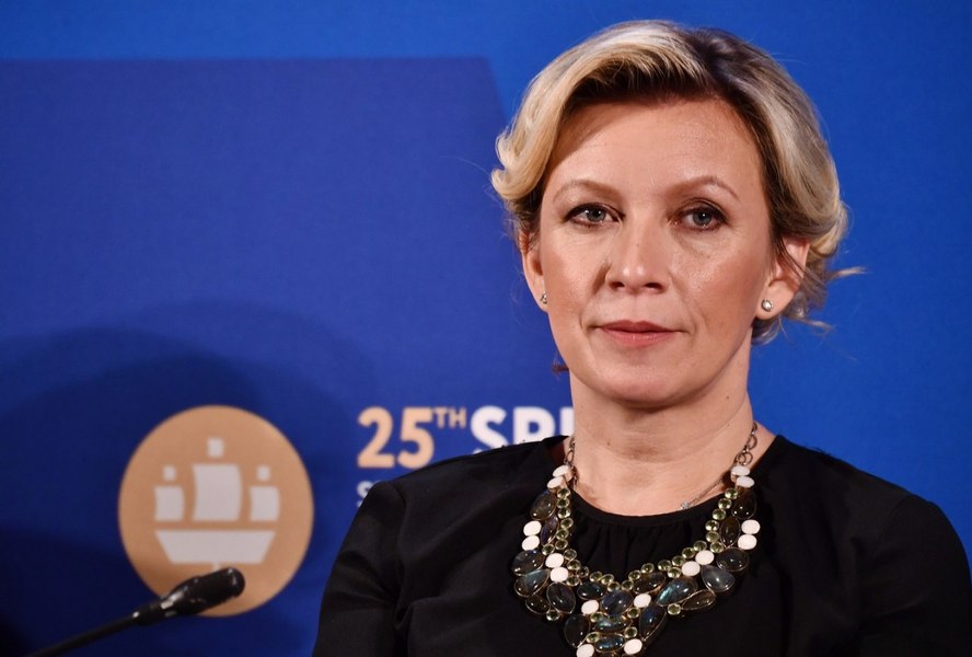 Zaharova îl laudă pe Donald Trump: „A venit să salveze America”