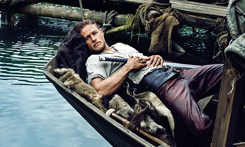king arthur charlie hunnam 1374 03 jpeg