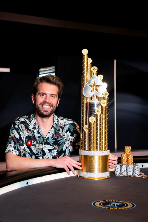 Ramon Colillas a câștigat 5,1 milioane de dolari și un trofeu uriaș în Bahamas