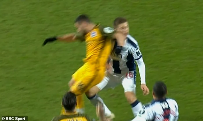 Cotul în gură pe care Andone l-a aplicat unui adversar