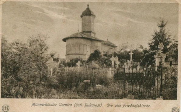 Mănăstirea Cernica din județul Ilfov și vechiul cimitir al bisericii, la începutul secolului XX (© iMAGO Romaniae)