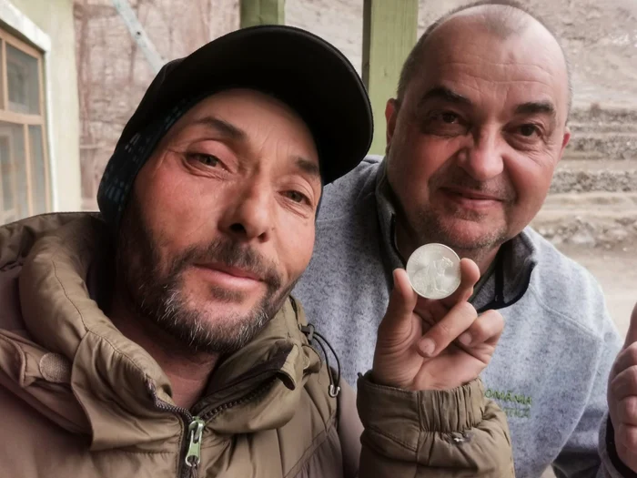 Ei sunt doi dintre românii care au fost în expediție / foto: Facebook