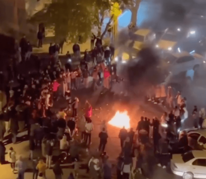 Iranienii au sărbătorit în stradă înfrângerea cu SUA, de la CM. Care este motivul bucuriei VIDEO