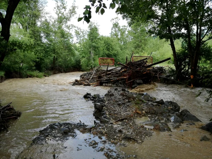 inundatii ponor apuseni