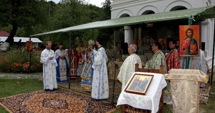 Mitropolitul Olteniei va fi prezent sâmbătă la Isvarna