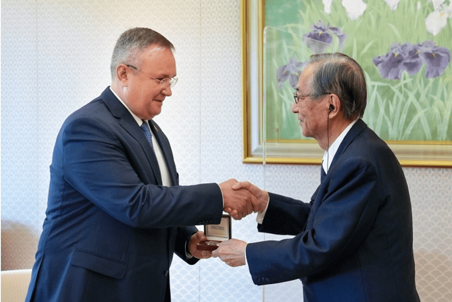 Ciucă a discutat despre relaţiile româno-japoneze cu preşedintele Camerei Reprezentanţilor din Japonia