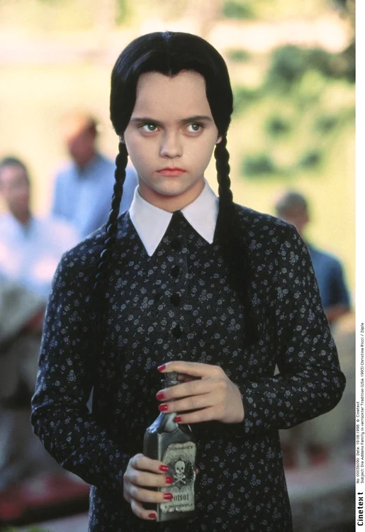 Christina Ricci în rolul Wednesday