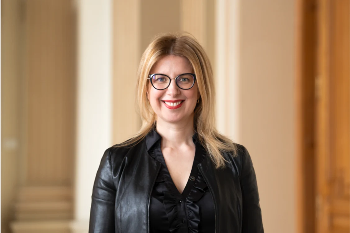 Cătălina Murariu, director executiv al unei fundații care sprijină educația