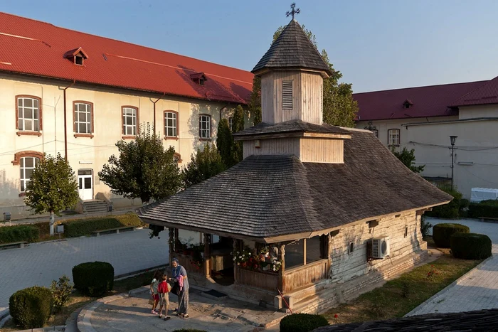 Biserica de lemn „Cuvioasa Paraschiva” Foto: CJ Argeş