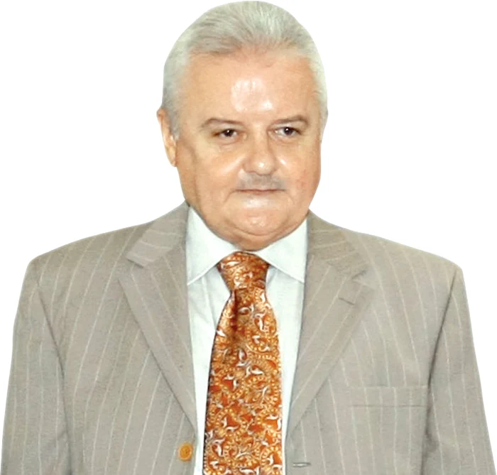 
    Moni i-a organizat Irinei o petrecere în  avans  