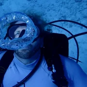 Un profesor din Florida încearcă să trăiască sub apă timp de 100 de zile FOTO Joseph Dituri Instagram png
