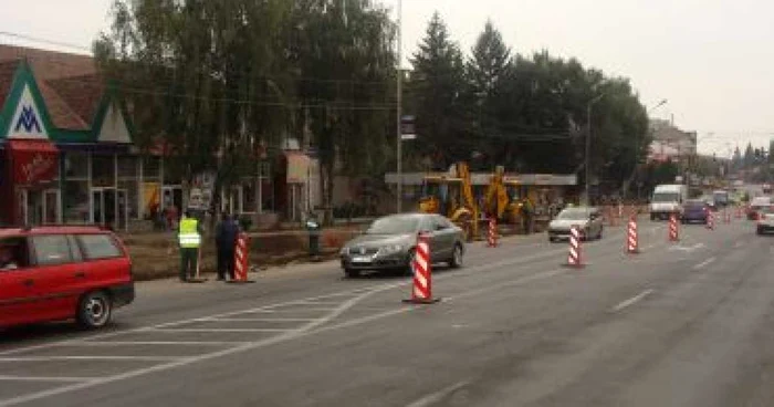 Râmnicu Vâlcea: Un şofer de pe Ambulanţă a folosit în trafic limbaj de „birjar”