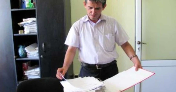 Ion Ghinescu, primarul comunei Şimian