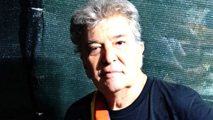  Iulian Mugurel Vrabete, basistul trupei Holograf, a încetat din viață.