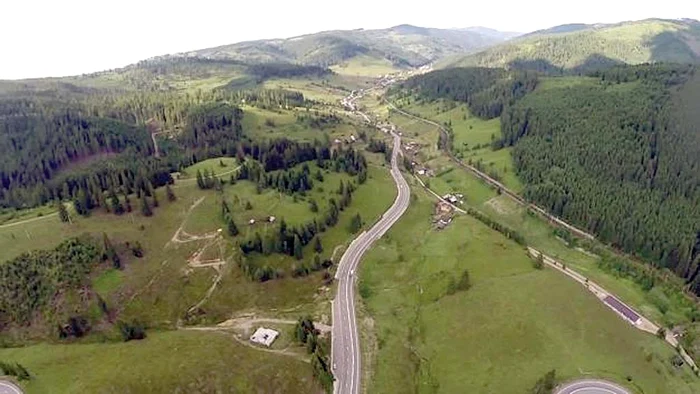 Pasul Mestecăniş este unul dintre cele mai pitoreşti din România