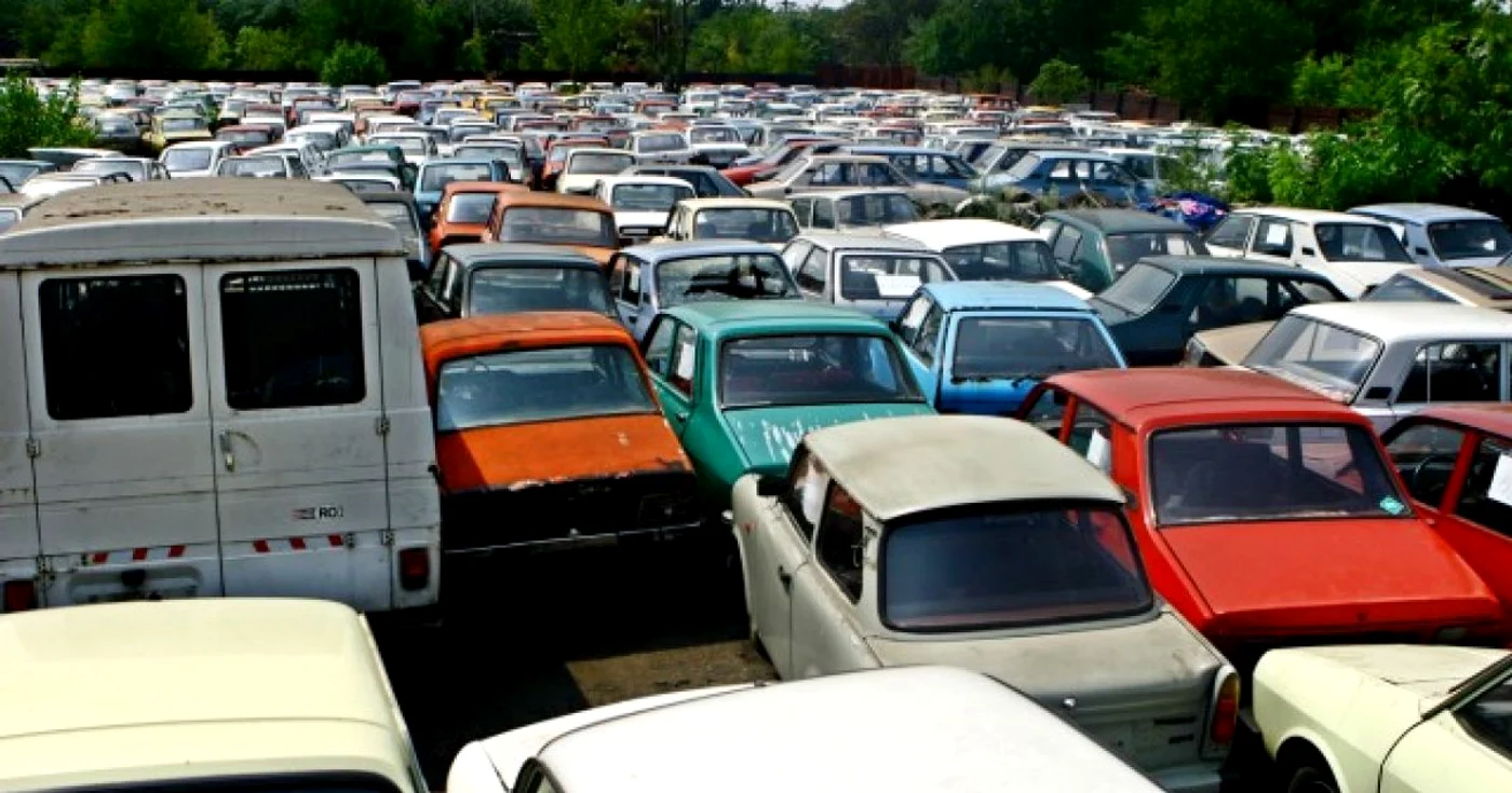 Maşinile vechi au umplut pieţele auto din Republica Moldova