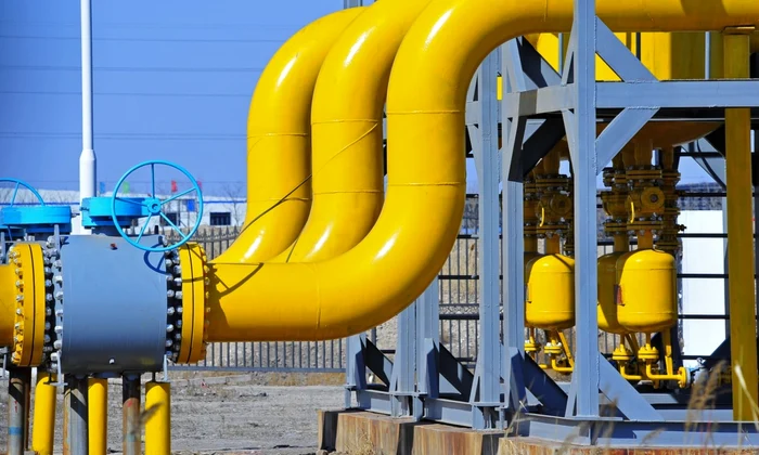 gaz gaze energei conducte gazoduct foto shutterstock