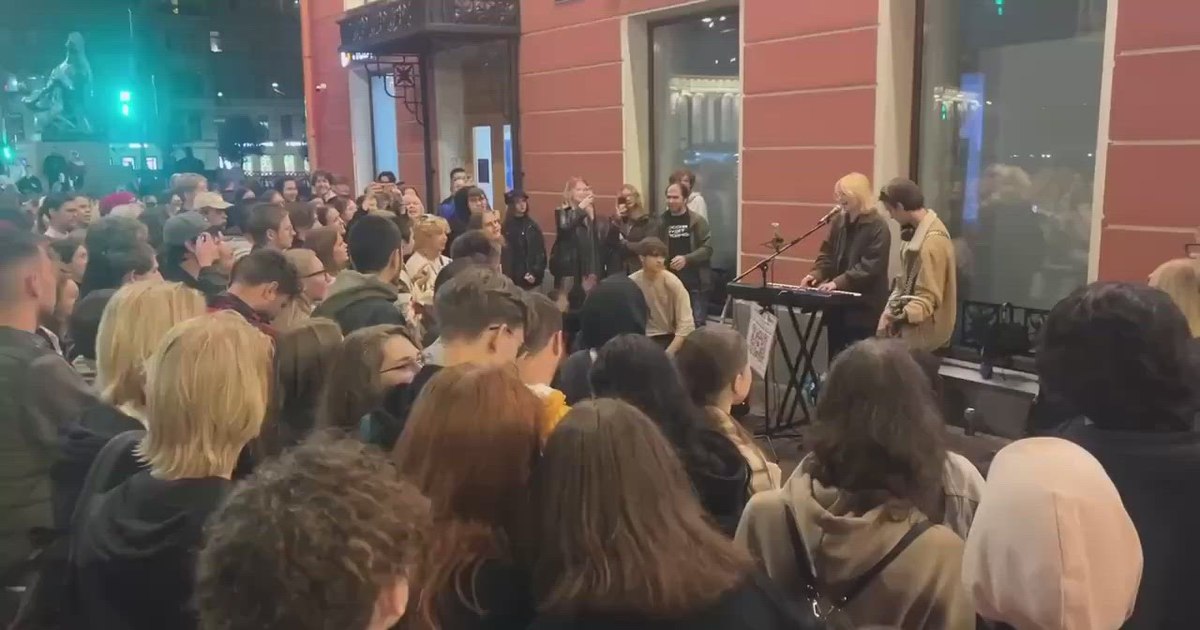 Tinerii muzicieni anti-Kremlin au părăsit Rusia