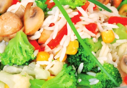 1366994504 8878salata 20de 20ciuperci 20cu 20legume jpeg