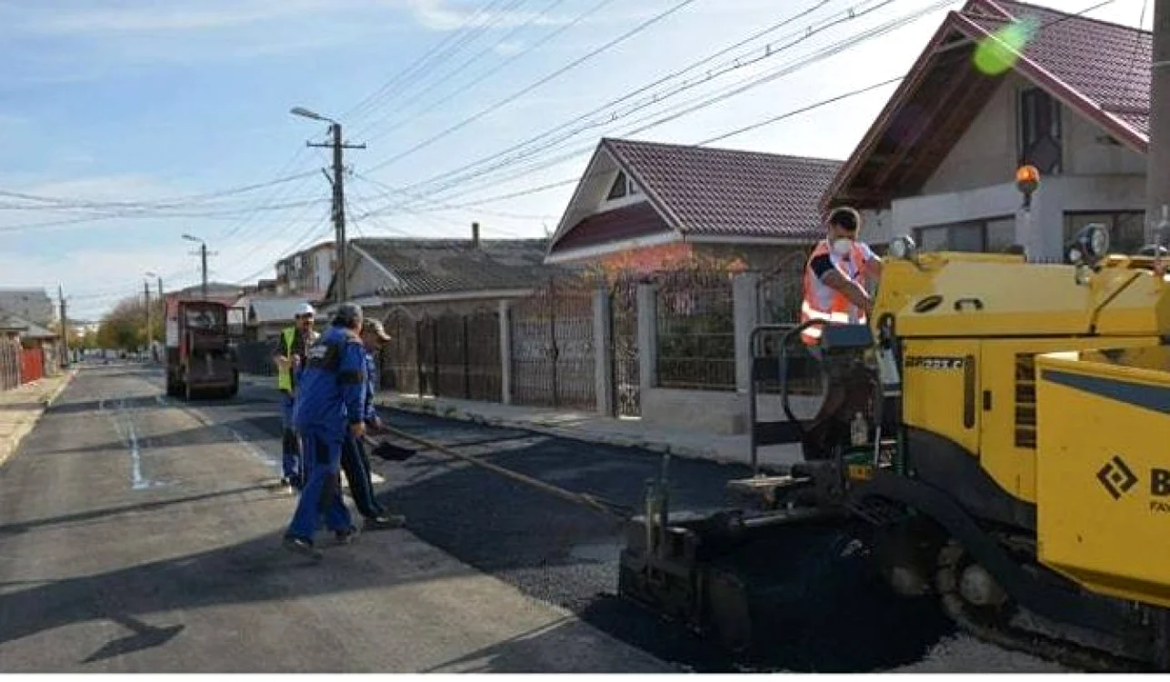 Se lucrează în zona de case de pe strada Muşeţelului FOTO Facebook/Primăria Călăraşi