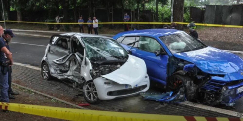 Scandal în Italia, după ce un copil a murit din cauza unor influenceri care se plimbau cu un Lamborghini VIDEO