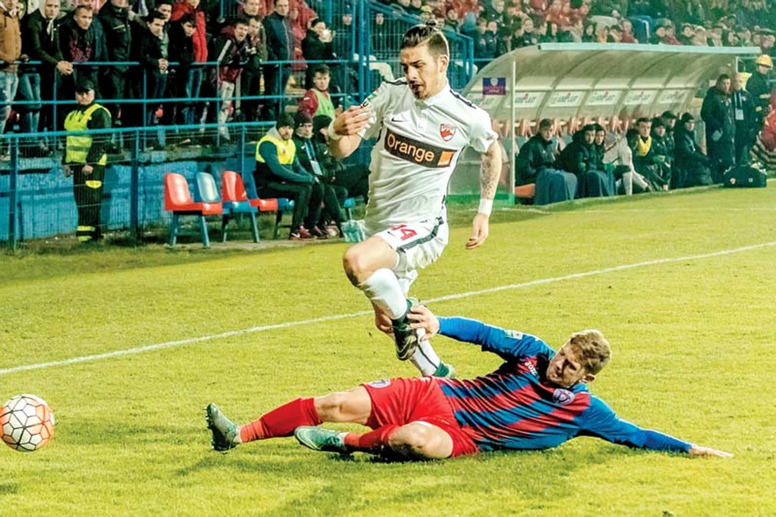 Mutu, Ţucudean şi N’Doye vor juca diseară cu ASA împotriva  lui Dinamo, echipa care i-a propulsat în fotbalul mare