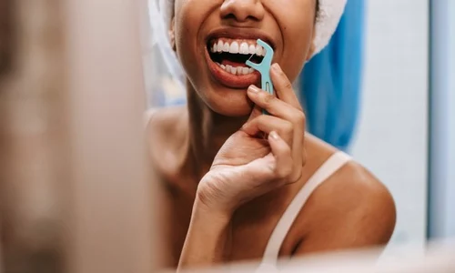 implant dentar 2 jpeg