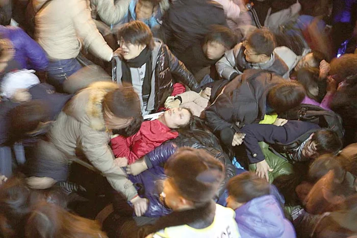 Răniţii au fost  transportaţi  la spital