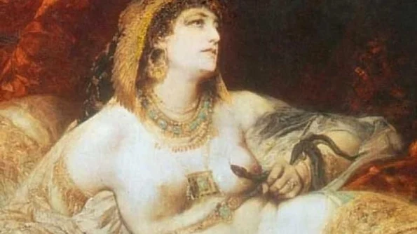 Cleopatra a murit din cauza unei supradoze, nu muşcată de şarpe jpeg