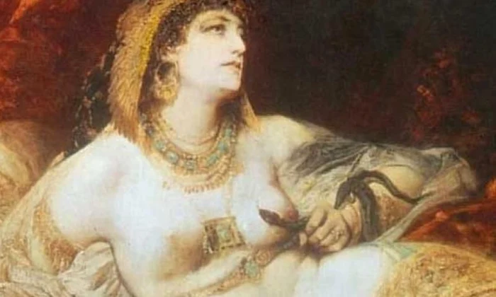 Cleopatra a murit din cauza unei supradoze, nu muşcată de şarpe jpeg