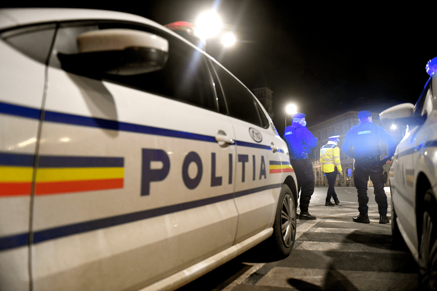 Accident teribil provocat de un adolescent băut și fără permis. Șase oameni au ajuns în spital