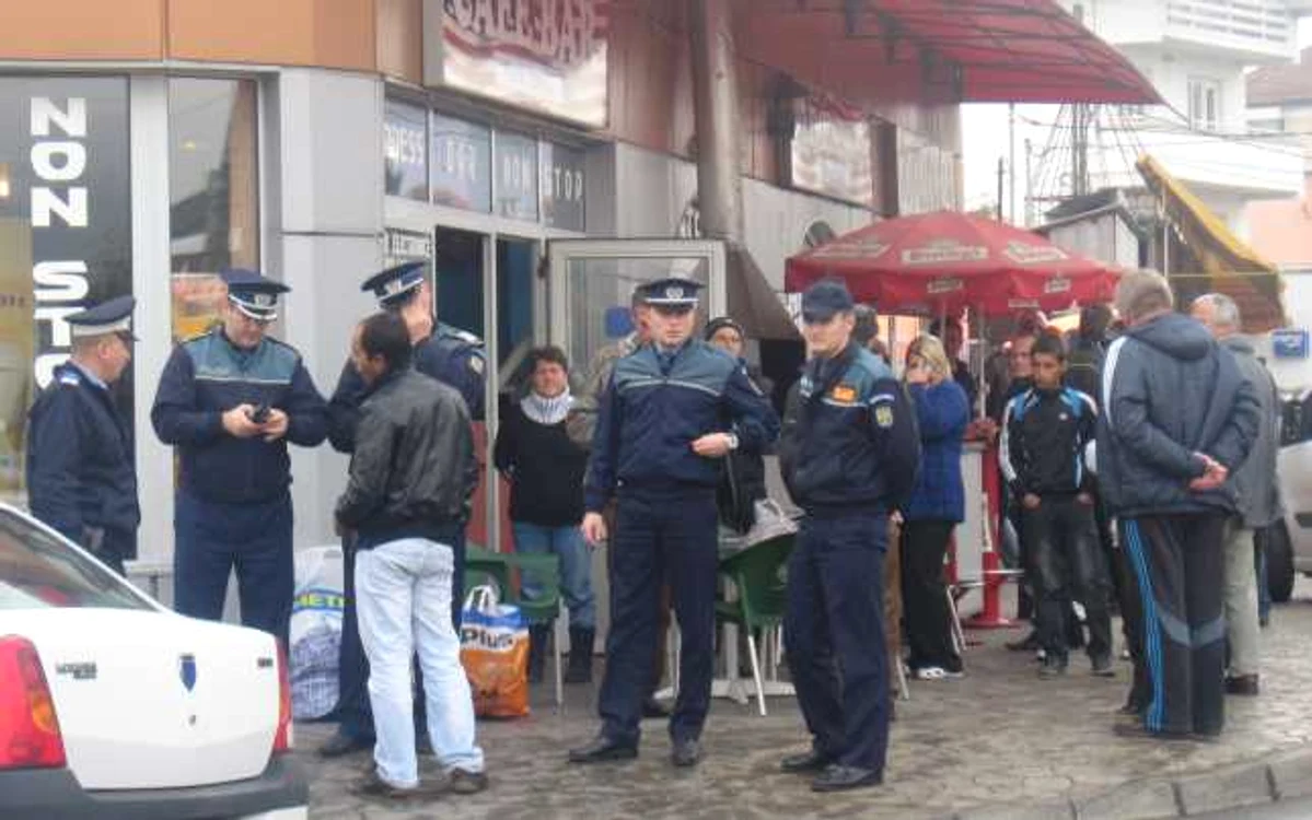 Politistii si-au intensificat actiunile in locurile aglomerate