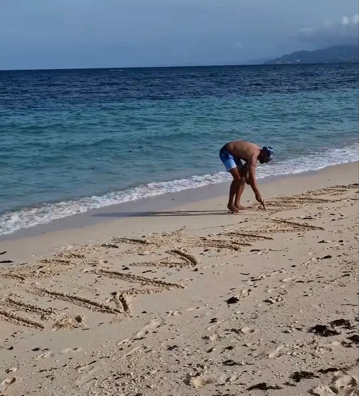 Anca Țurcașiu cu iubitul în Boracay, Instagram