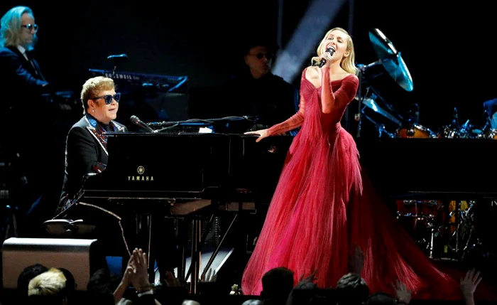 Elton John & Miley Cyrus duet la Grammy jpeg