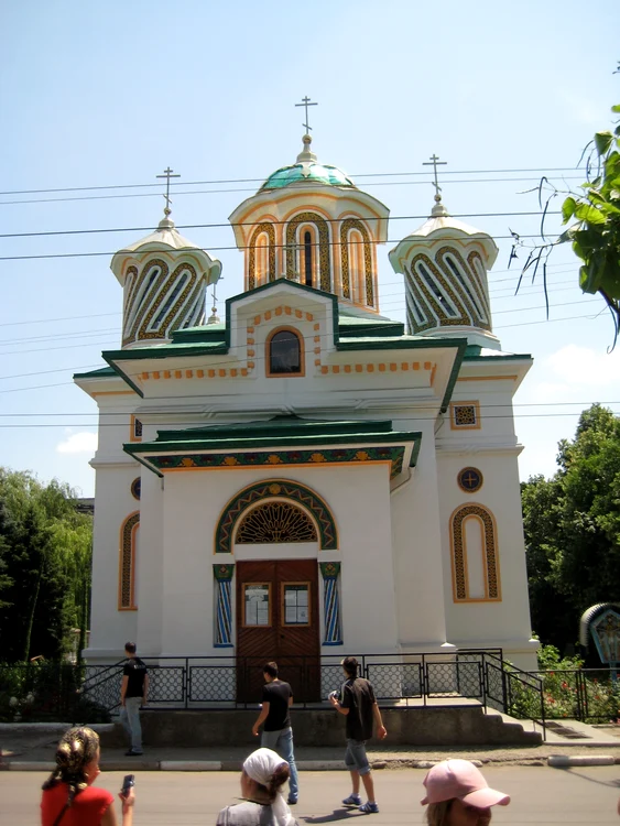 Biserica Sfânta Cuvioasă Paraschiva din Bălţi